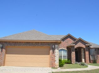 1131 Prairie Dunes Ct, Norman, OK 73072
