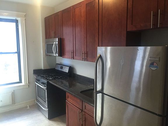 5th image of 95 Eastern Pkwy APT 3F