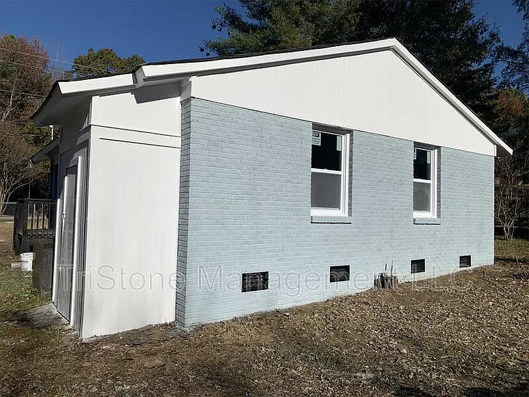 3000 Rodman St — Photo 13