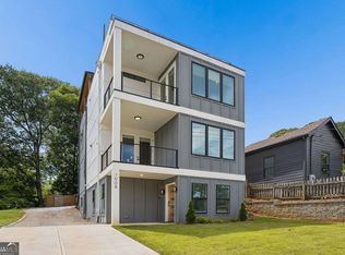 1008 Herndon St NW, Atlanta, GA 30318