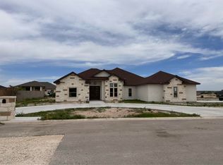 108 Persimon Dr, Del Rio, TX 78840