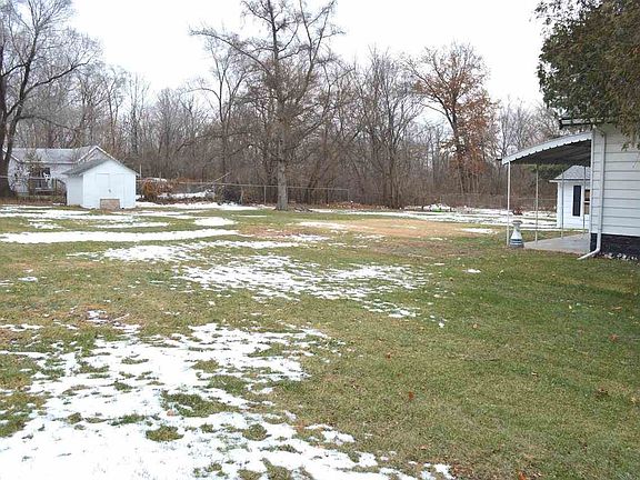 3rd image of 202 McLain Ave