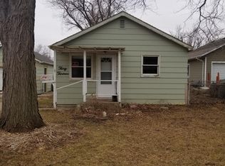 3013 S Hawthorne Ave, Sioux Falls, SD 57105