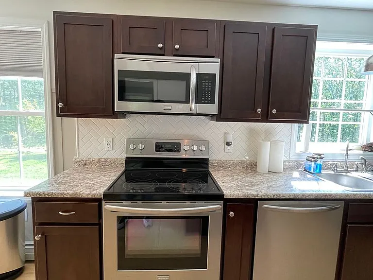 7 Browns Freehold — Photo 25