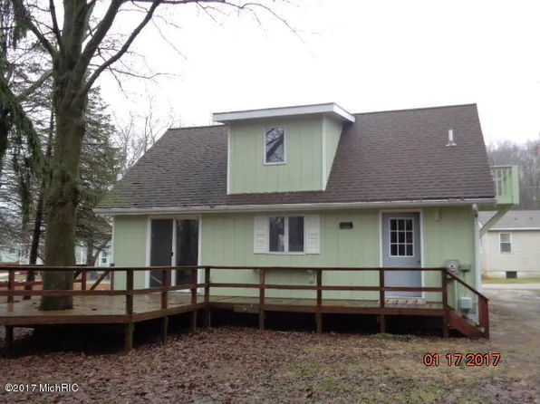 129 Allen Ct, Watervliet, MI 49098