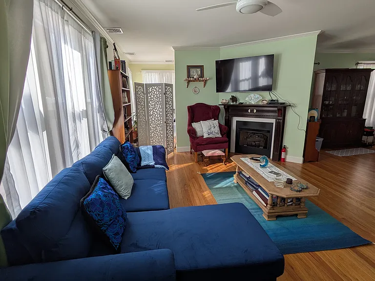 19 Menotomy Rd #2 — Photo 7