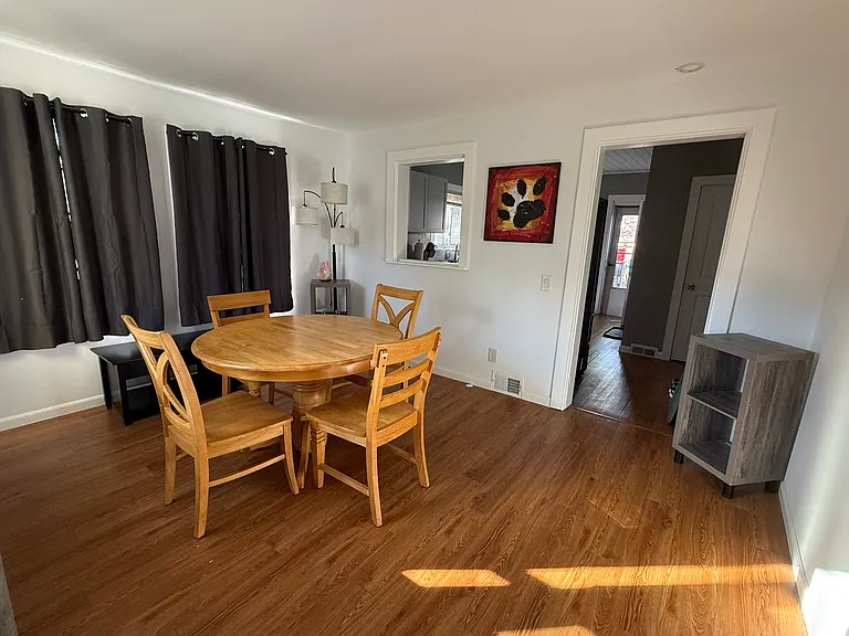 28 Mineola St #28 — Photo 5