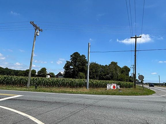 3rd image of LOT 3 Midstate Rd