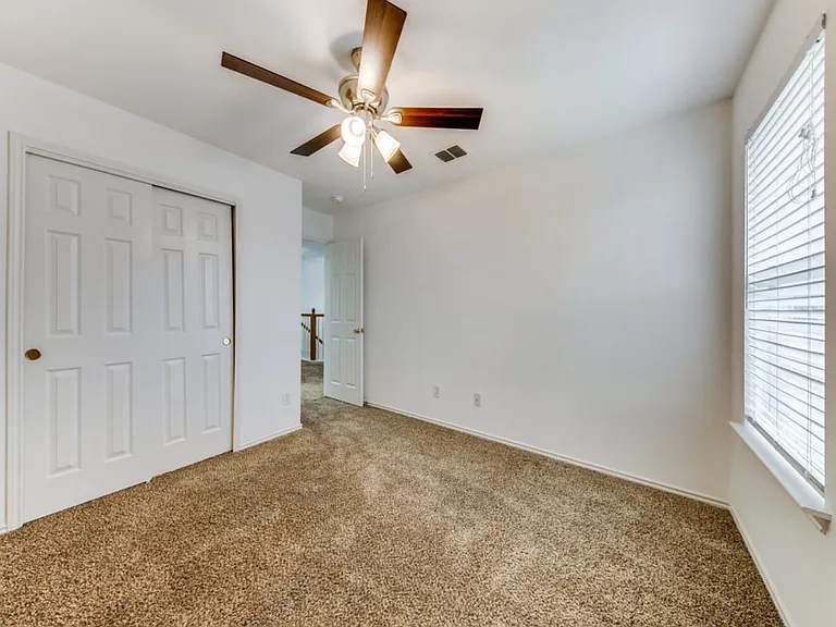 331 Lucille — Photo 11