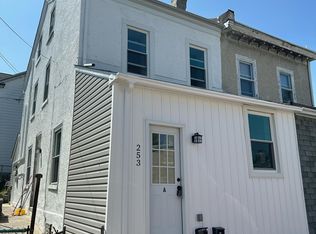 453 Krams Ave #1, Philadelphia, PA 19128