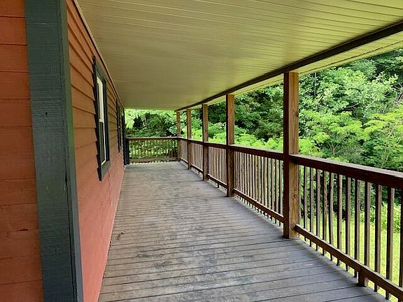 3rd image of 112 Kinsey Dr