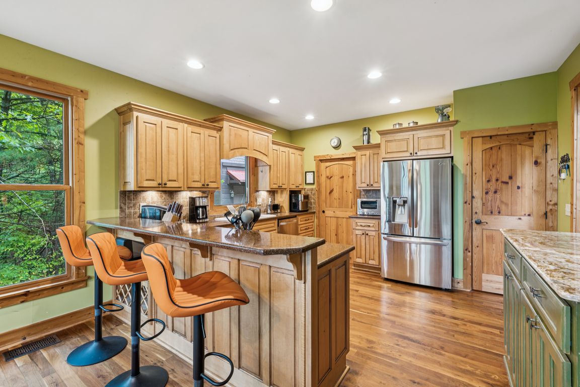 next background image