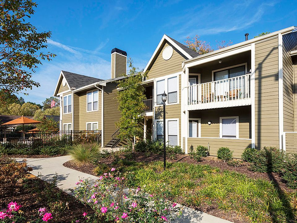 1, 2, and 3-Bedroom Apartments
