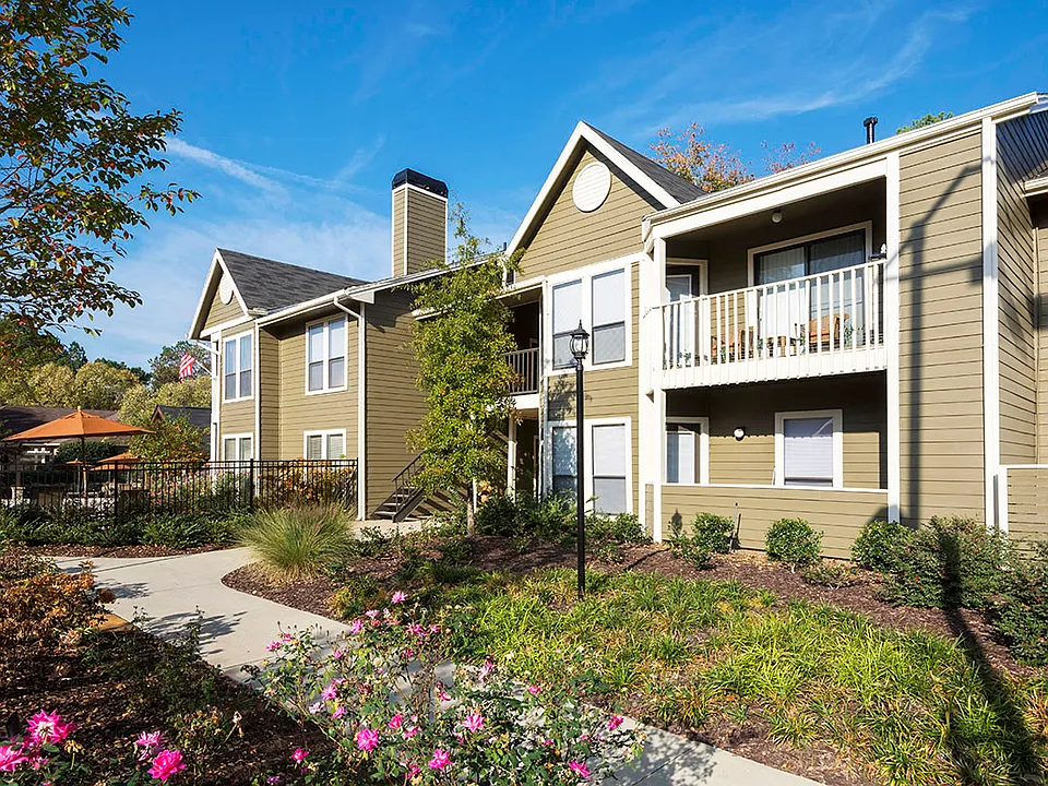 1, 2, and 3-Bedroom Apartments