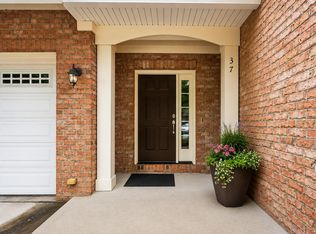 37 Abernathy Dr, Chapel Hill, NC 27517
