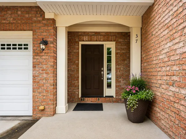 37 Abernathy Dr, Chapel Hill, NC 27517