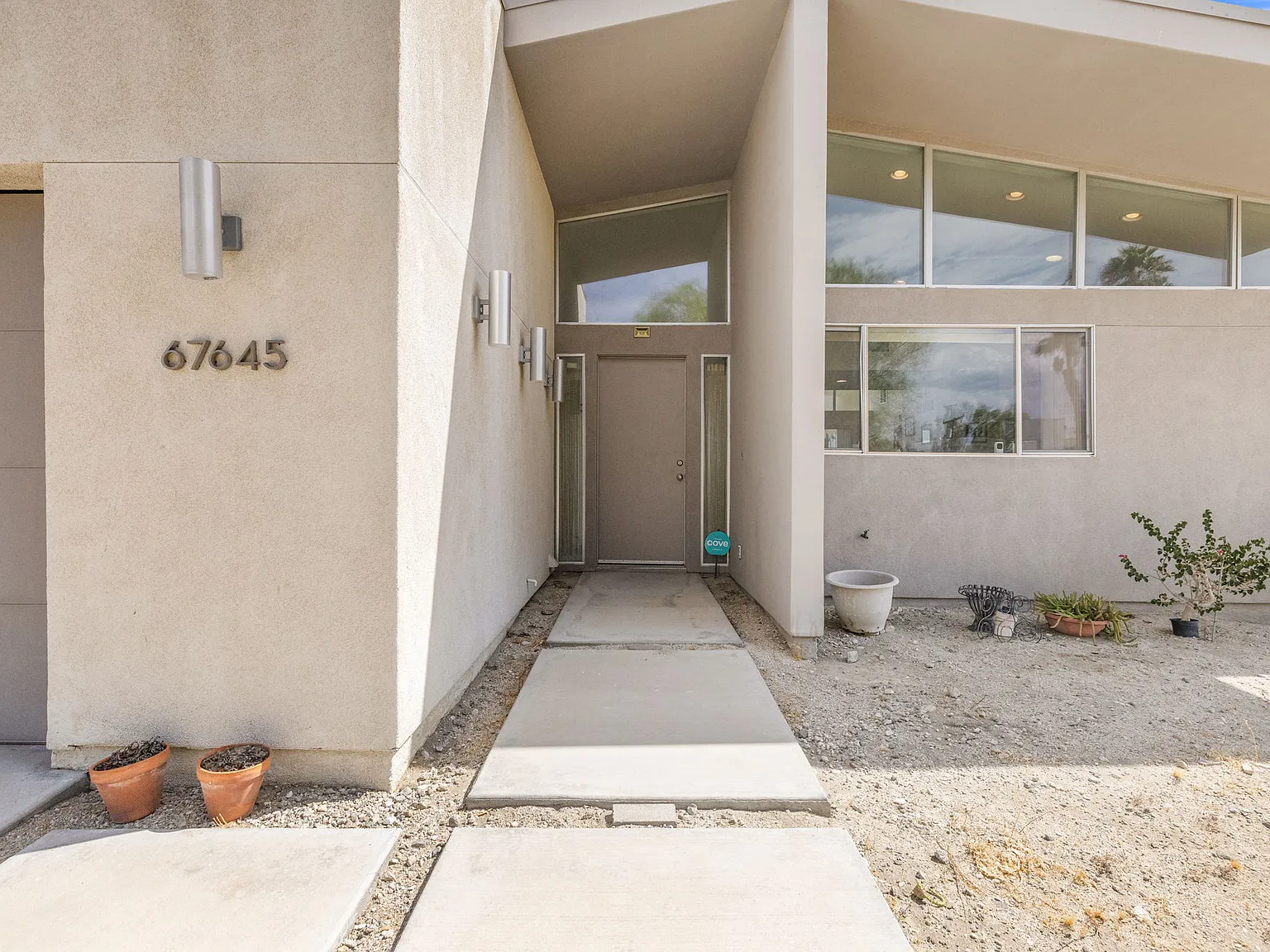 3 bed, 1923 sqft, $3,000 — Photo 3