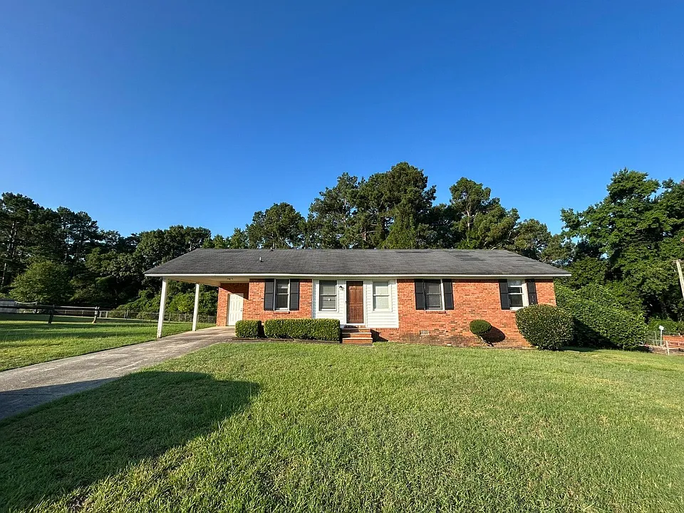 5722 Whisperwood Dr