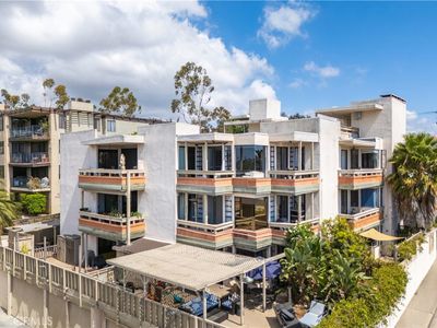 2575 E 19th St APT 36, Signal Hill, CA, 90755