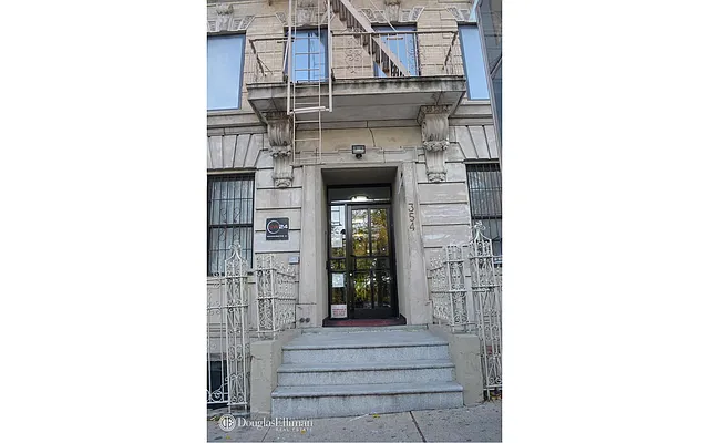 Rented by Douglas Elliman | media 17