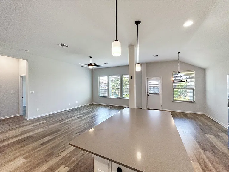 558 Bridgestone Way — Photo 17