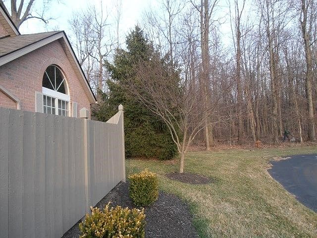 2nd image of 6099 Blendon Chase Dr