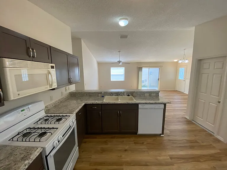 17389 SE 78th Harmony Cir — Photo 9
