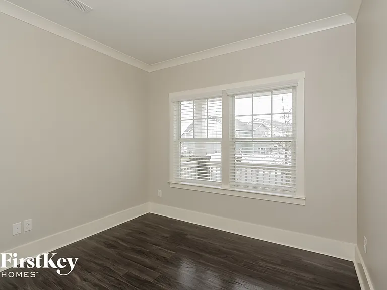 2314 Glenway Trail Ct — Photo 13