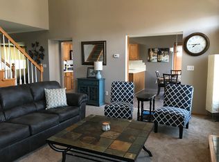 1214 N 7th St, Indianola, IA 50125