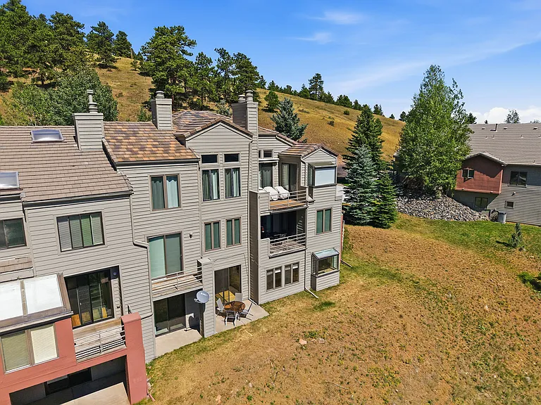 680 Ridgeside Dr #1 — Photo 28