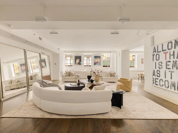 18 Leonard St APT 2D, New York, NY 10013