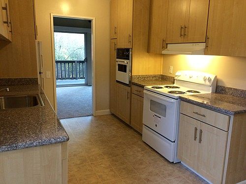 2nd image of 3543 Brook St APT 101