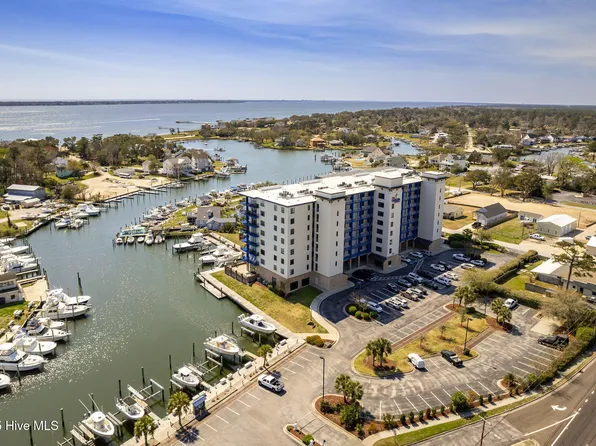 4425 Arendell Street #307 Harborside Club, Morehead City, NC 28557