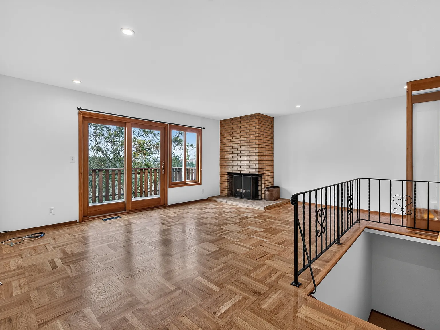 259 Marietta Drive - 1 — Photo 2