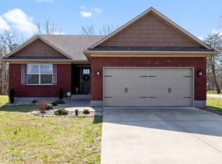 107 Maddie Ln, Shepherdsville, KY 40165