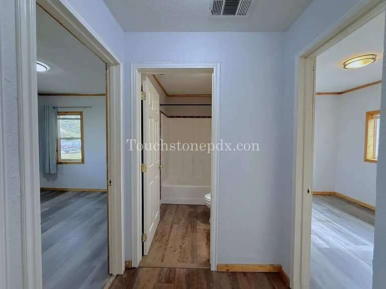 5660 SE 125th Ave — Photo 26