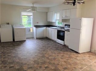 326 E Main St #B, Luray, VA 22835