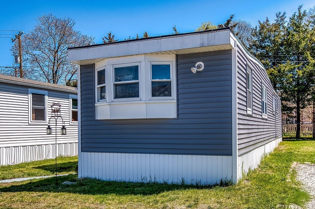 2 Depot St #2, Wareham, MA - View 3