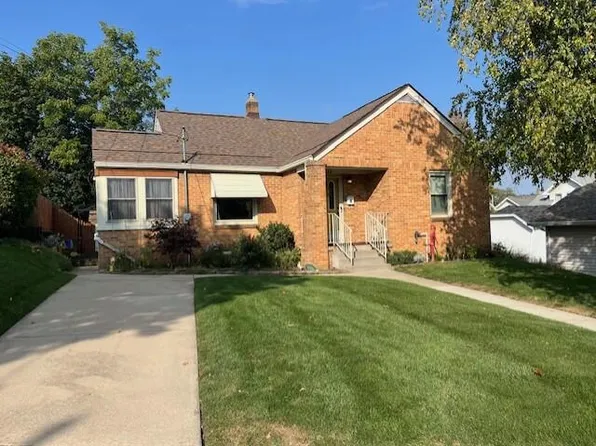 833 Pine Ave NW, Grand Rapids, MI 49504