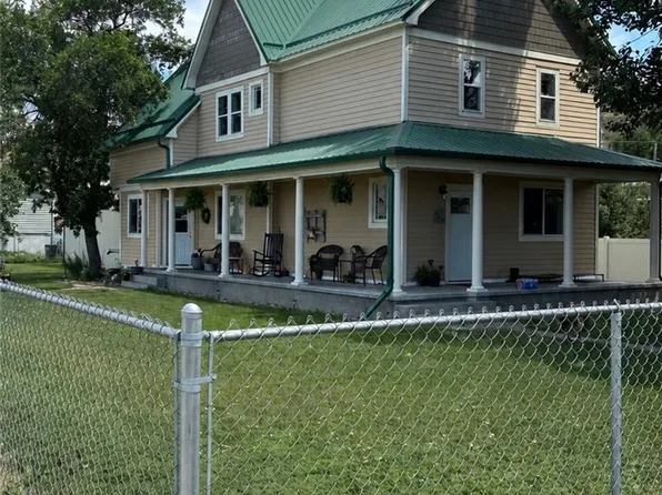 209 S 7th Ave, Forsyth, MT 59327
