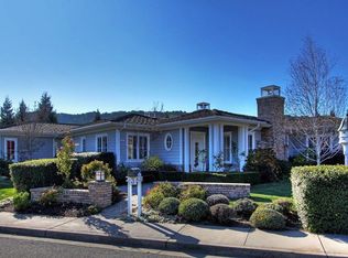 3 Whiting Ct, Moraga, CA 94556