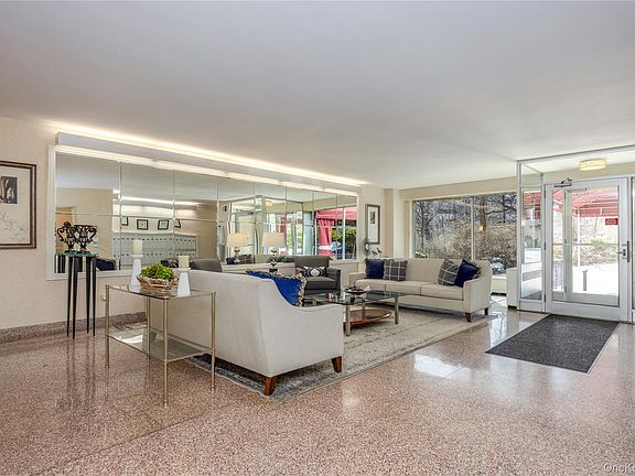 5th image of 615 Palmer Rd #602