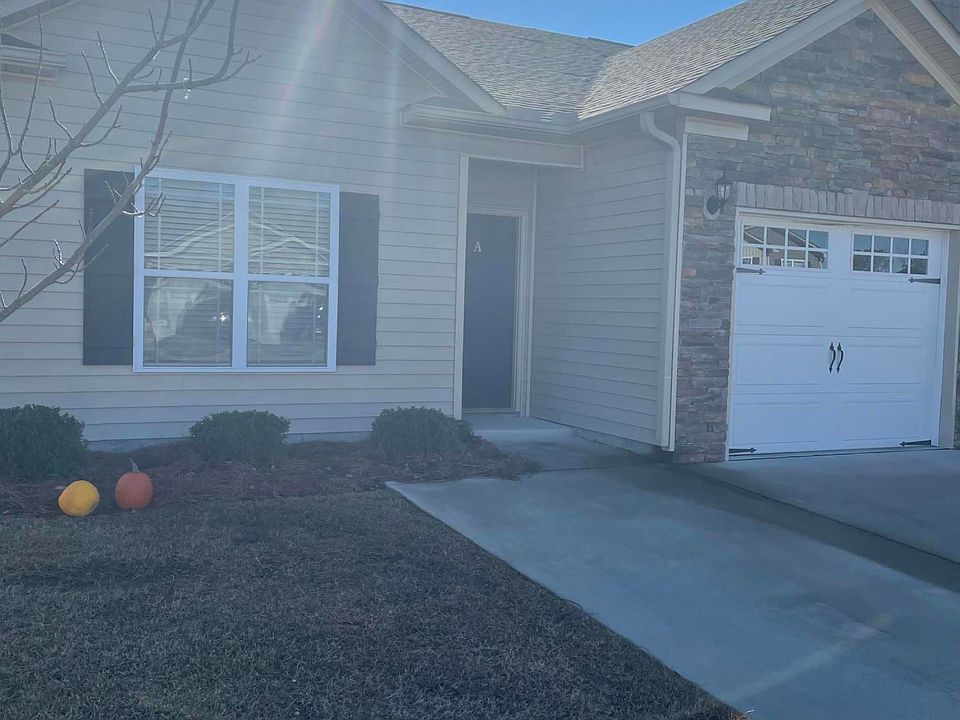 1st image of 2233 Sweet Bay Dr #A