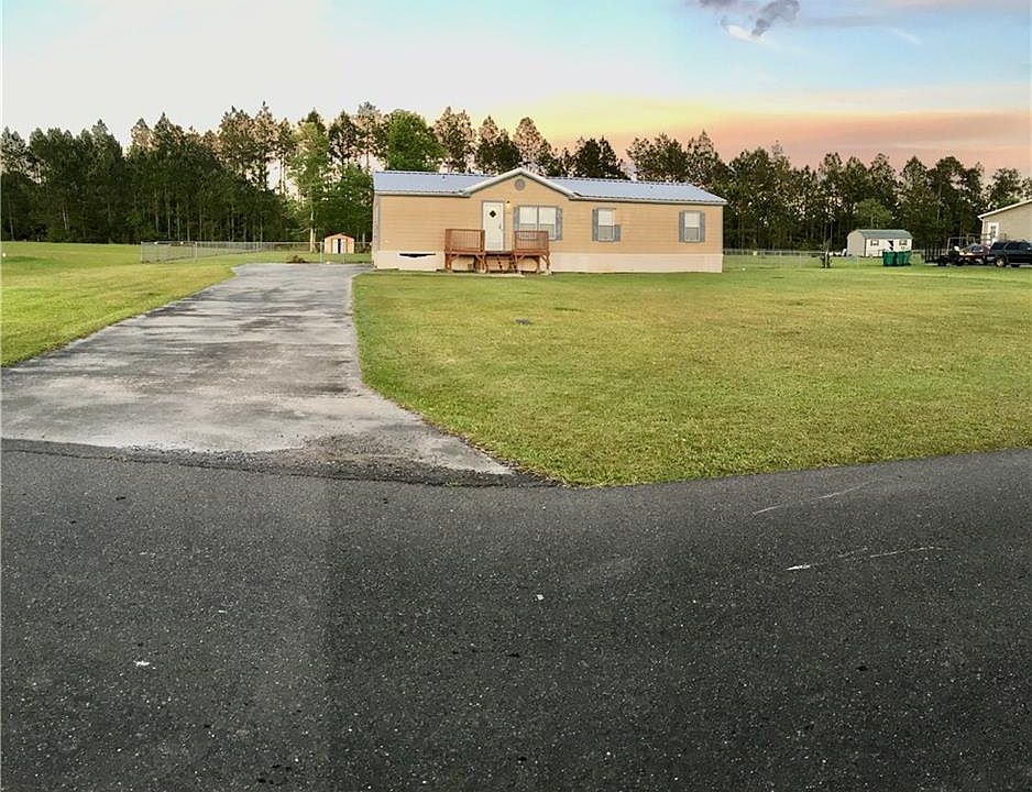 1st image of 2022 E Holbrook Cir