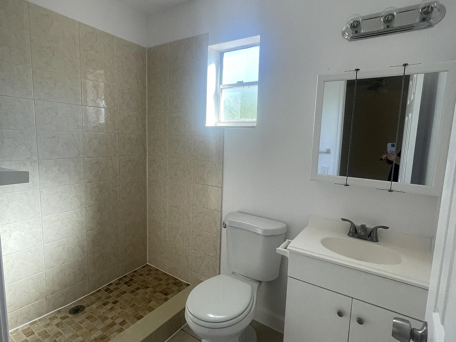 2847 Jackson Street - 9 — Photo 4