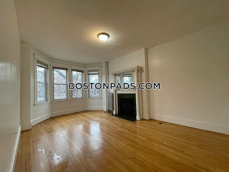 1377A Commonwealth Ave #2 — Photo 8