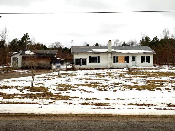 6404 W Randall Rd, Lake City, MI 49651
