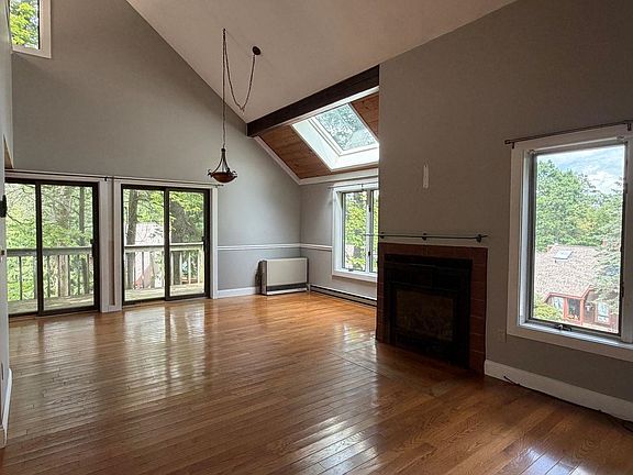 5th image of 76 Eastside Lane #8B