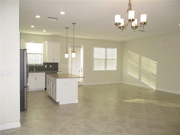 3rd image of 11102 Whistling Pine Way