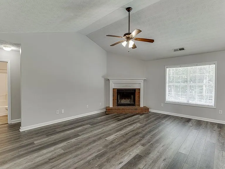 3535 Duncan Bridge Dr — Photo 16